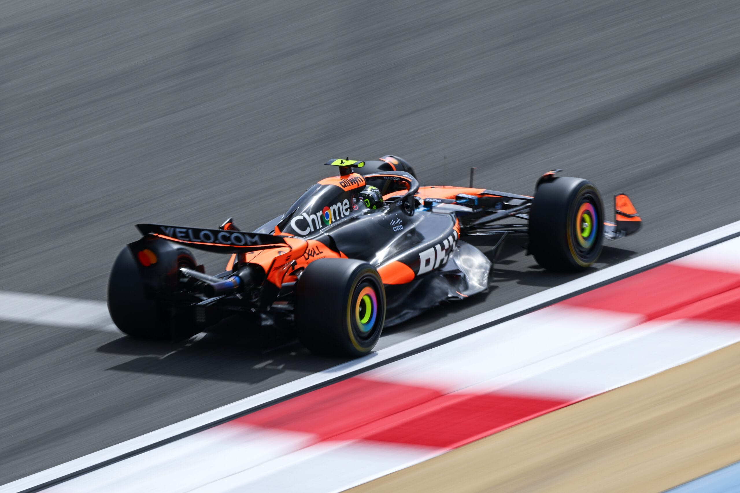 Norris y McLaren optimistas pese a desafos en Bahrin